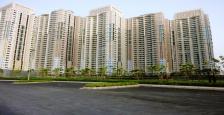 Semi Furnished 4 BHK + Servant Apartment size of 2704 Sq.Ft. for Rent in DLF Park Place Golf Course Road Gurgaon